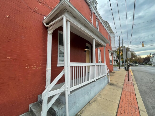 Photo - 201 E Cottage Pl Unit Apt# 2