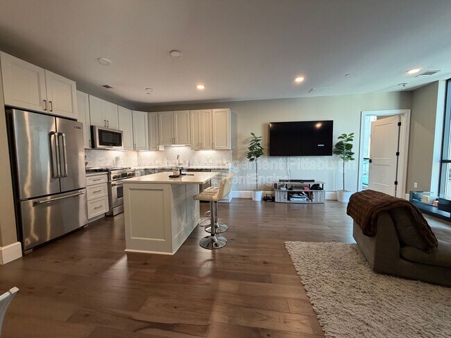 Photo - 350 Oliver Ave Unit 905
