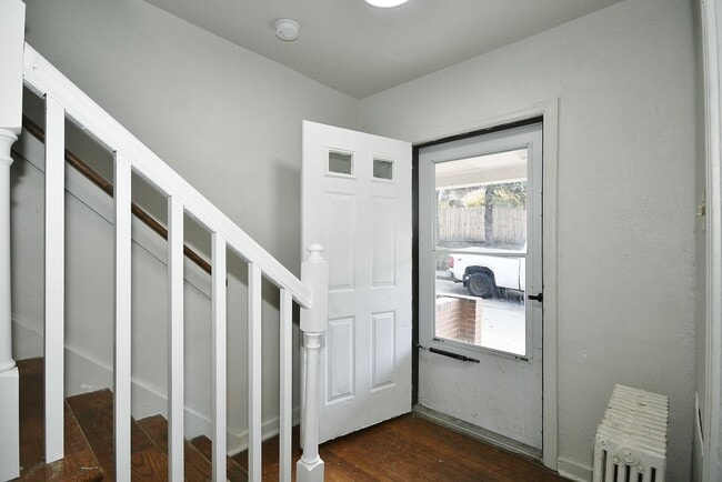 Photo - 2937-2939-2939 Freeland St Unit 2939 Freeland St