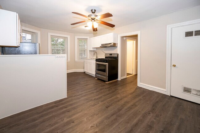 Photo - Wayne Walnut Apartments