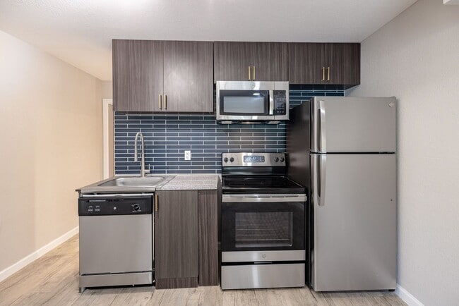 Photo - Alma Apartments