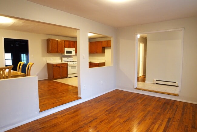 Photo - 393 Patton Ave