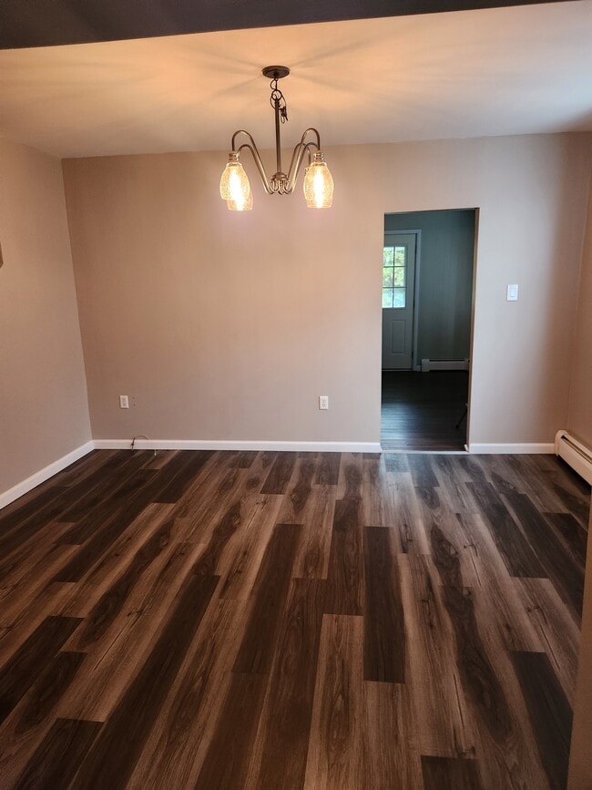 Dining room - 27 E Coal St Unit 27 EAST COAL STREET