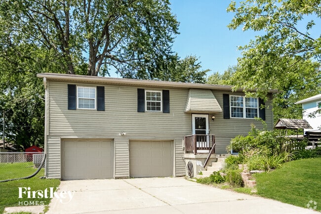 Building Photo - 509 NE Sunnyside School Rd Rental