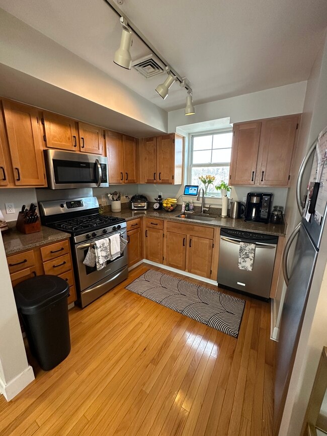 Photo - 138 Library St Apartment Unit 1