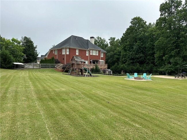 Photo - 2852 Summer Branch Ln