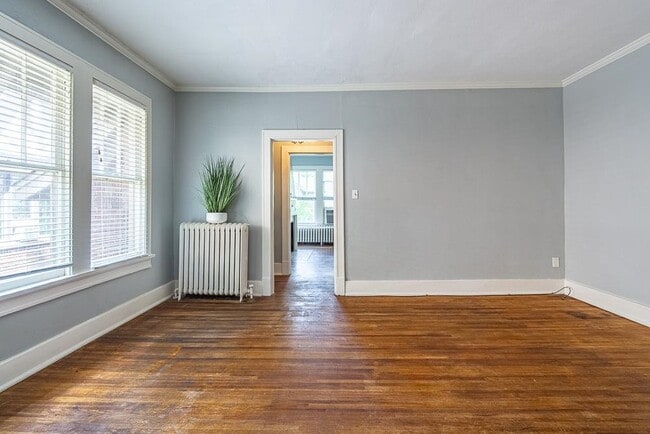 Photo - 343 N McLean Blvd