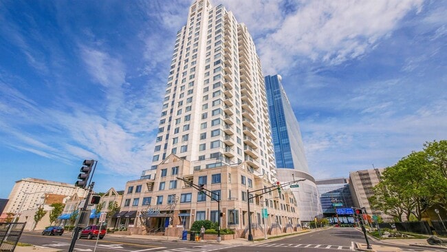 Building Photo - 526 Pacific Ave Unit 1204-1204 Rental