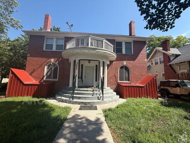 Building Photo - 2800 P St Unit 6 Rental