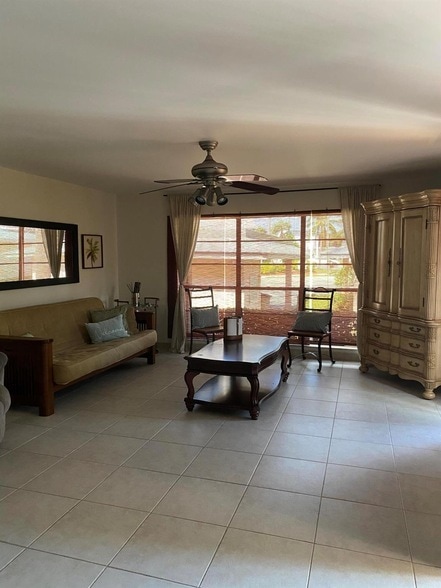 Photo - 1772 Ave I