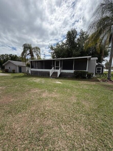 Building Photo - 13432 E Wheeler Rd