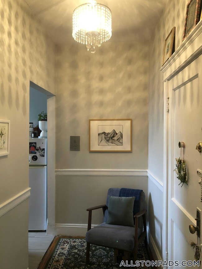 Photo - 1197 Commonwealth Ave Unidad 5