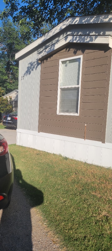 Photo - 1240 N Cowan Ave Casa