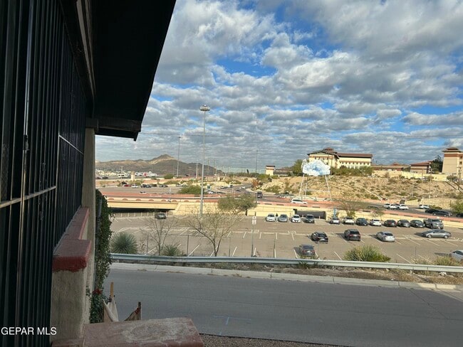 Photo - 1546 Upson Dr