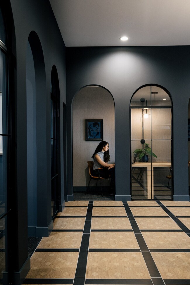 The OxBow Apartments North Kansas City, MO