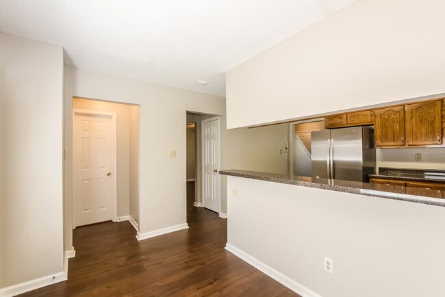 Photo - 1812 Black Bear Cir E