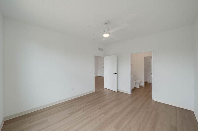 Photo - The Windsor - Windsor Heights