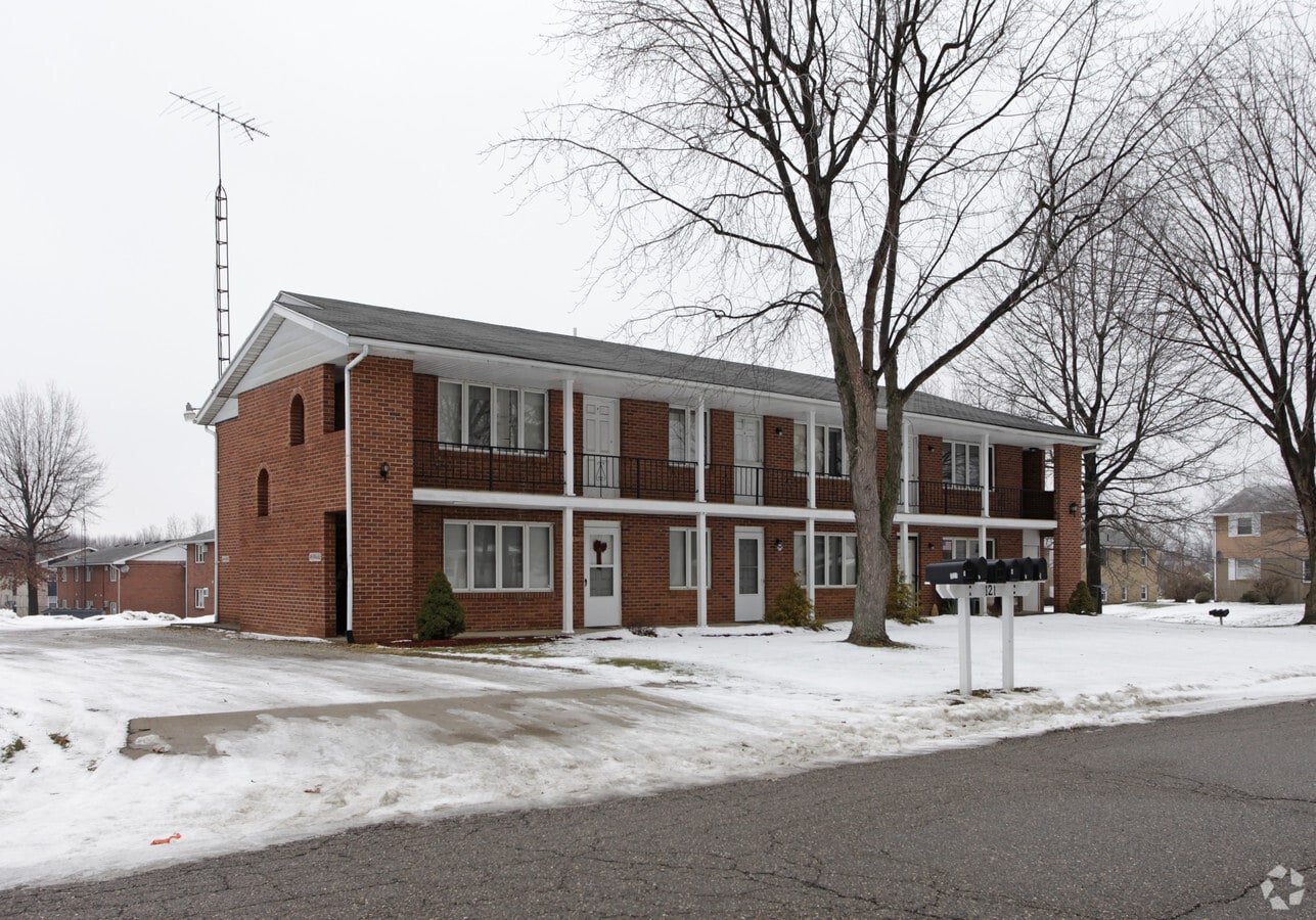 Photo - 121 Chapel Ridge St Apartments