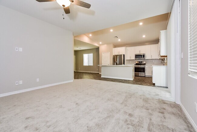 Photo - 4408 Contour Bend Ave