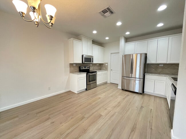 Photo - 7746 Heavenly Arbor