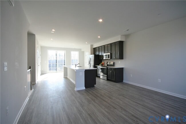 Photo - 13226 Coalfield Station Ln