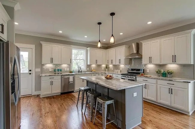 Photo - 2017 12th Ave N