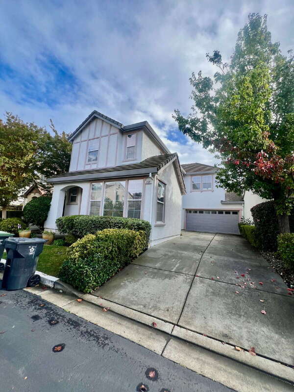 Photo - 668 Granite Ln