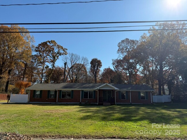 Building Photo - 6124 Williams Rd