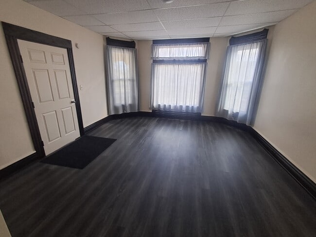 Photo - 502 Wilson St Unit One bedroom