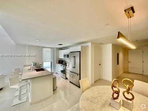 Building Photo - 9940 W Bay Harbor Dr Unit 3A-N Rental