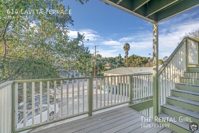 Building Photo - Charming Victorian Lower Unit in Angelino ... Rental