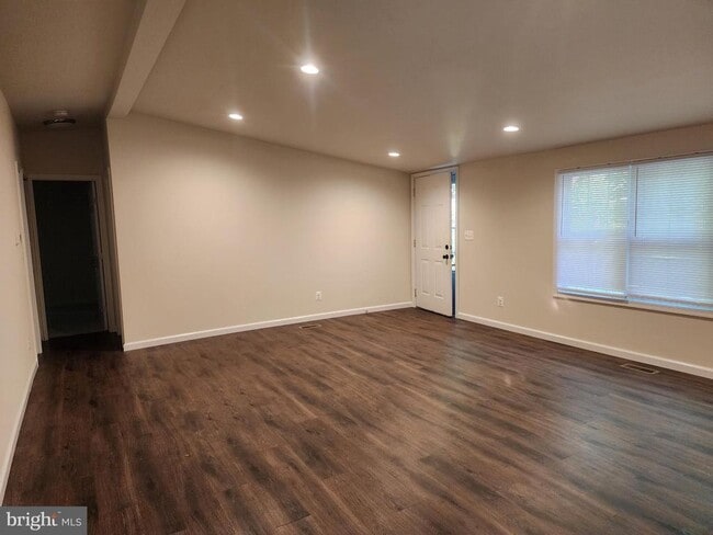 Photo - 22848 Our Ladys Ln