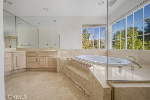 Photo - 1030 Calle Rey