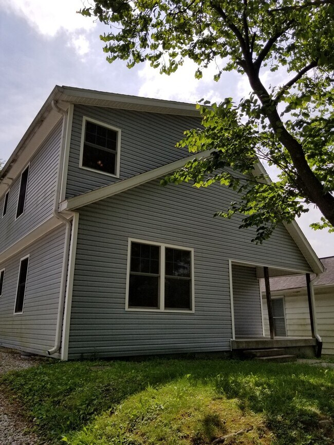 1413 S Grant St Unit 1