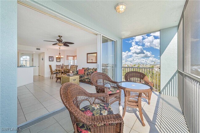Photo - 22748 Island Pines Way Unidad 401