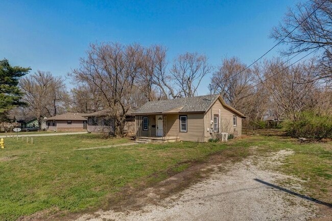 Photo - 1550 N Colgate Ave