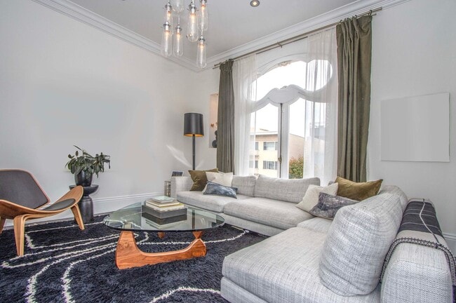 Photo - Coming Soon Stunning 3bed/2.5bath level flat in Pacific Heights