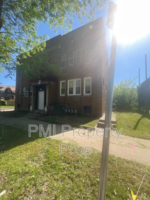 Photo - 3112 N 38th St Unit 1
