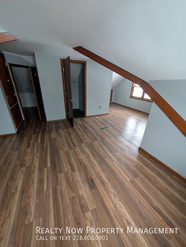 Photo - 15709 Northwood Ave