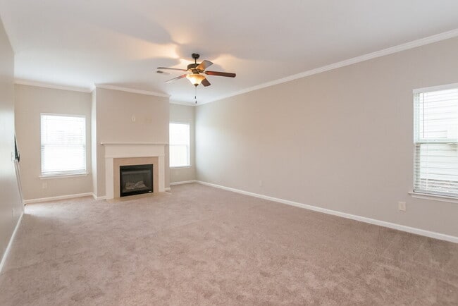 Photo - 68 Teramont Ct