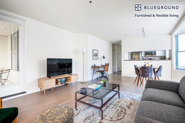 2 Townsend St Unit SI FL3-ID395