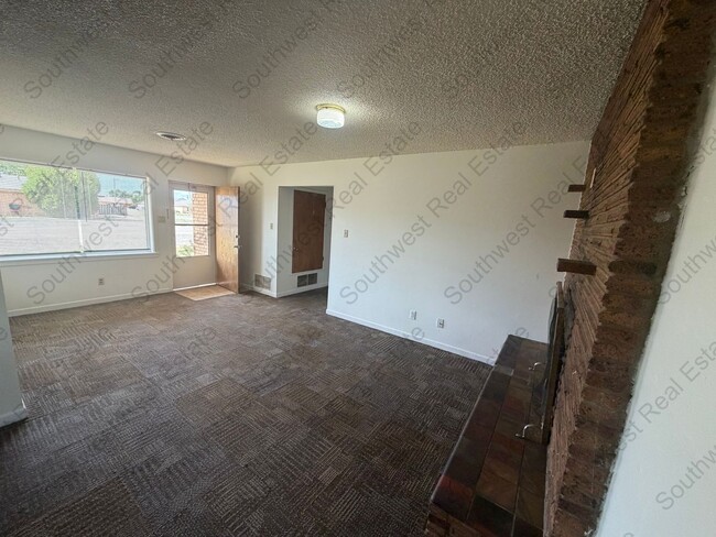 Photo - Spacious 2 Bedroom 1 bath duplex