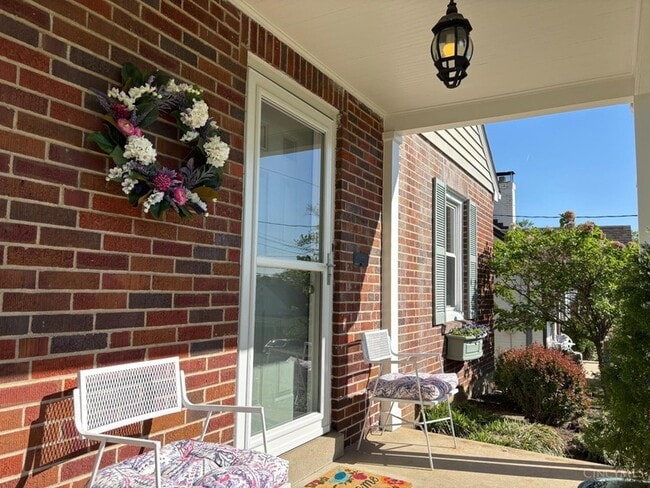 Photo - 4408 Grove Ave