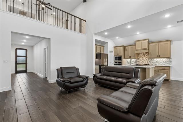 Photo - 1308 Hutton Br Trl