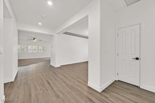 Photo - 913 Hickory Park St