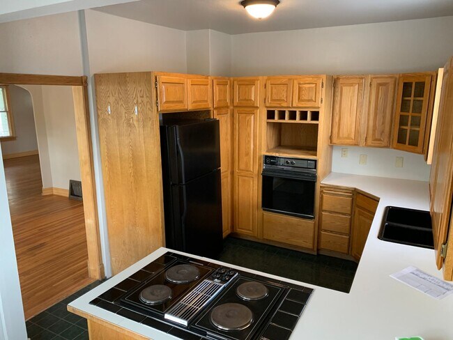 Photo - HALF OFF FIRST MONTHS RENT!!