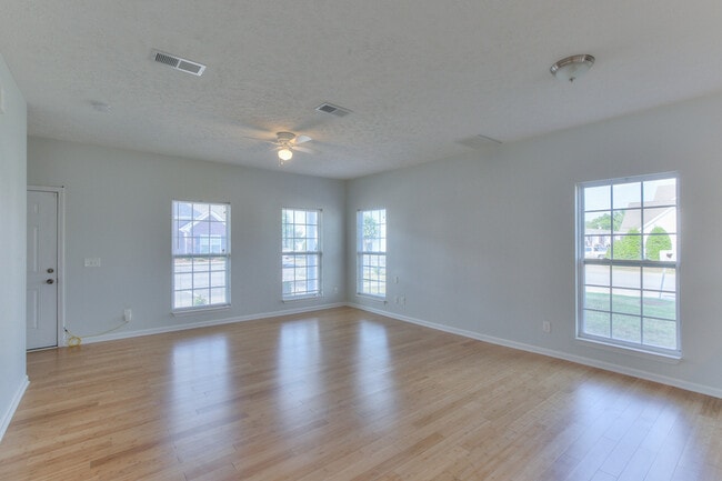 Photo - 3052 RG Buchanan Dr