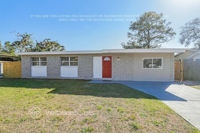 Building Photo - 7111 Dellwood Dr Rental