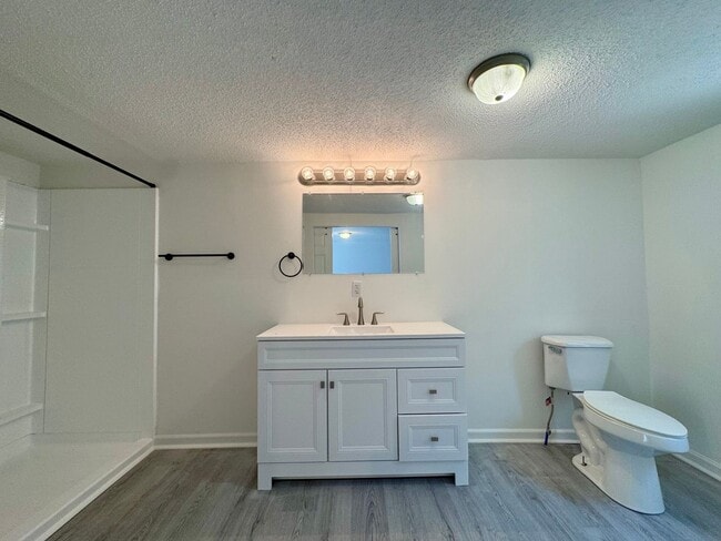 Photo - Galivants Ferry - 3 Bedroom / 2 Bathroom M...