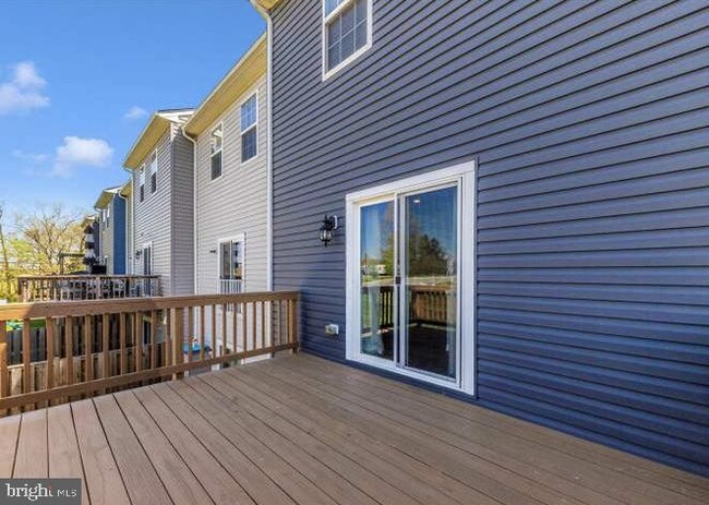 Photo - 247 Drexel Ct